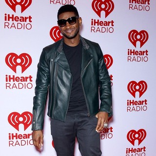 Usher in 2012 iHeartRadio Music Festival - Day 1 - Arrivals