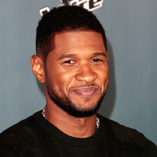 Usher in Screening of NBC's The Voice Season 4 - Arrivals - usher-screening-the-voice-season-4-02