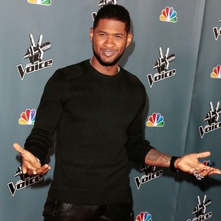 Usher in Screening of NBC's The Voice Season 4 - Arrivals - usher-screening-the-voice-season-4-04