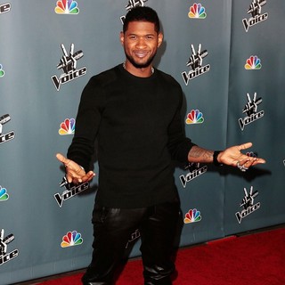 Usher in Screening of NBC's The Voice Season 4 - Arrivals - usher-screening-the-voice-season-4-06