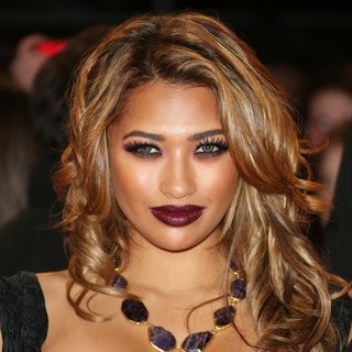 Vanessa White, The Saturdays in The Premiere of The Twilight Saga's Breaking Dawn Part II - Arrivals