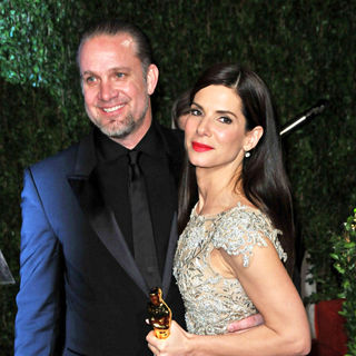 Jesse James, Sandra Bullock in The 82nd Annual Academy Awards (Oscars) - Vanity Fair Party - Arrivals