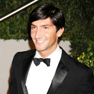 Evan Lysacek in The 82nd Annual Academy Awards (Oscars) - Vanity Fair Party - Arrivals