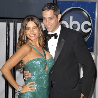 Sofia Vergara, Nick Loeb in 64th Annual Primetime Emmy Awards - Press Room