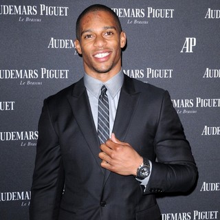 Victor Cruz in Audemars Piguet Celebrates 40 Years of The Royal Oak Exhibition - Arrivals