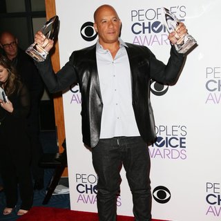 Vin Diesel - People's Choice Awards 2016 - Press Room