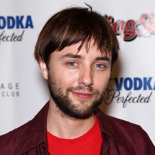 Vincent Kartheiser in Rolling Stone Hot Party