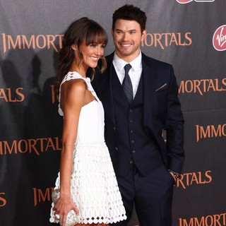 Sharni Vinson, Kellan Lutz in Immortals 3D Los Angeles Premiere