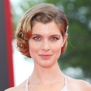 Vittoria Puccini in 68th Venice Film Festival - Day 1 - The Ides of March - Red Carpet