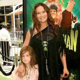 Bianca Wakelin, Tia Carrere in World Premiere of ParaNorman