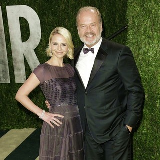 Kayte Walsh, Kelsey Grammer in 2013 Vanity Fair Oscar Party - Arrivals