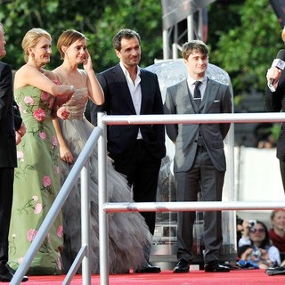 J.K. Rowling, Emma Watson, Daniel Radcliffe, Rupert Grint in Harry Potter and the Deathly Hallows Part II World Film Premiere - Arrivals