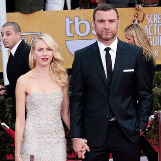 Liev Schreiber in 19th Annual Screen Actors Guild Awards - Arrivals - watts-schreiber-19th-annual-screen-actors-guild-awards-01