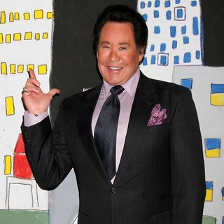 Wayne Newton in Wayne Newton Honoured at Opportunity Village for His 30 Years of Support and Service