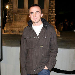 Frankie Muniz in Cloverfield Premiere - Arrivals