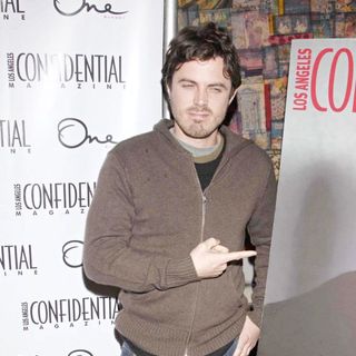 Casey Affleck in Casey Affleck Joins Niche Media to Celebrate Los Angeles Confidential's Newest Issue - Arrivals