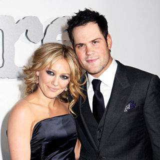 Hilary Duff, Mike Comrie in Allure Magazine "Most Alluring Bodies" Event