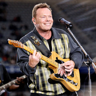 Ali Campbell
