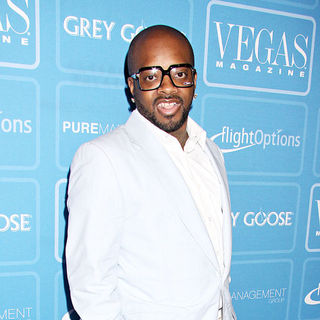 Jermaine Dupri in Vegas Magazine celebrates it's 6th anniversary in style with June issue cover model Heather Graham