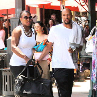 Serena Williams, Common in Serena Williams took along Common to shop for sexy underwear