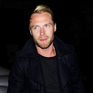 Ronan Keating, Boyzone in Ronan Keating Arrives Back at His London Hotel