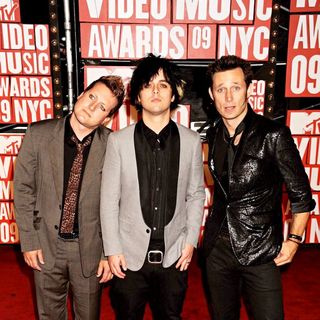Green Day in 2009 MTV Video Music Awards (VMA) - Arrivals