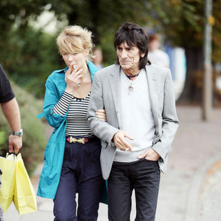 Ronnie Wood, Ekaterina Ivanova in Ronnie Wood and Ekaterina Ivanova go shopping for Ronnie's newly purchased flat