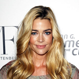 Denise Richards in Fashion show for Susan G. Komen for the Cure in aid of breast cancer