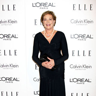 Julie Andrews in Julie Andrews arriving at the 16th Annual Women in Hollywood Tribute Sponsored by ELLE