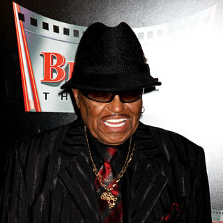 Joe Jackson in Joe Jackson receives a Brenden Celebrity Star prior to a screening of 'Michael Jackson's This Is It'