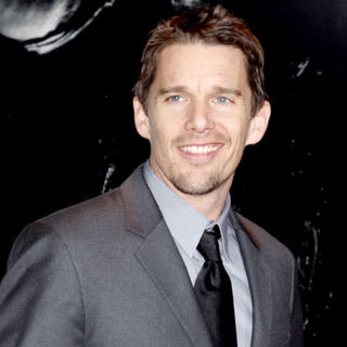 Ethan Hawke in NYC Premiere of "Daybreakers" - Red Carpet