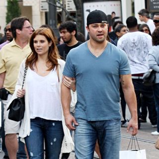 Joanna Garcia, Nick Swisher in Nick Swisher shops with Joanna Garcia in Hollywood