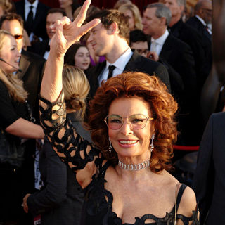 Sophia Loren in 16th Annual Screen Actors Guild Awards - Arrivals - wenn2721139