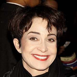 Annie Potts