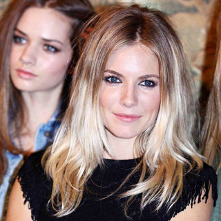 Sienna Miller in London Fashion Week Autumn/Winter 2010 - Twenty8Twelve "Swimming Horses" - Photocall