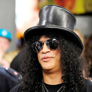 Slash in Slash appears on MuchMusic's 'Much On Demand' to promote his upcoming album