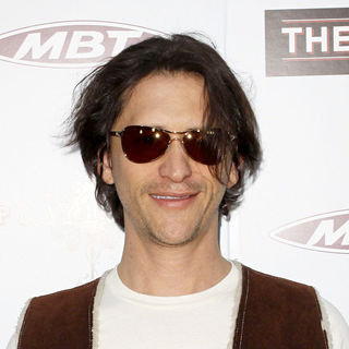 Clifton Collins Jr. in Los Angeles Premiere of 'The Joneses'
