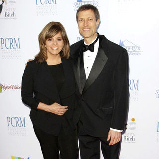 Jane Velez-Mitchell, Neal D. Barnard in The 22nd Annual GLAAD Media Awards - Arrivals