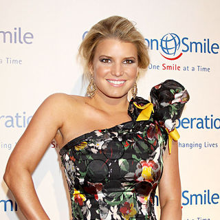 Jessica Simpson in 2010 Operation Smile's Annual Gala