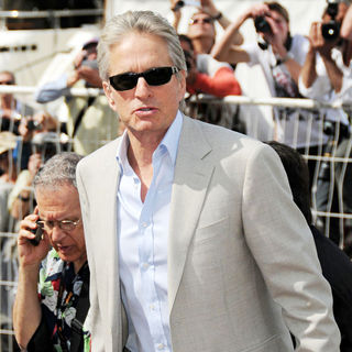 Michael Douglas in 2010 Cannes International Film Festival - Day 3 - 'Wall Street' Photocall