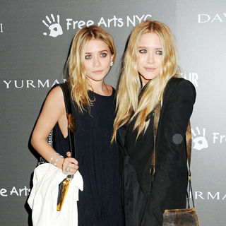 Mary-Kate Olsen, Ashley Olsen in The Free Arts NYC 12th Annual Art Auction