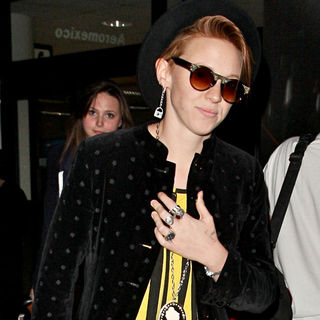 La Roux Arrives at LAX Airport After Flying In from London - wenn2866022