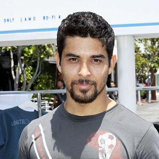 Wilmer Valderrama in Fortune Sun Soccer Sunday