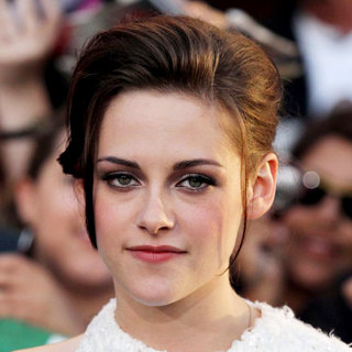 Kristen Stewart in 2010 Los Angeles Film Festival - Premiere of 'The Twilight Saga's Eclipse' - Arrivals