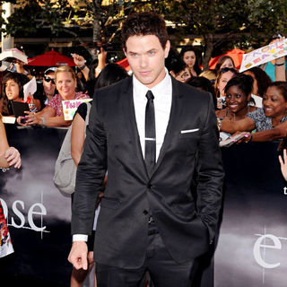 Kellan Lutz in 2010 Los Angeles Film Festival - Premiere of 'The Twilight Saga's Eclipse' - Arrivals