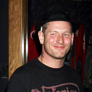 Corey Taylor in Hard Rock Hotel Unveils Its New Corey Taylor Case