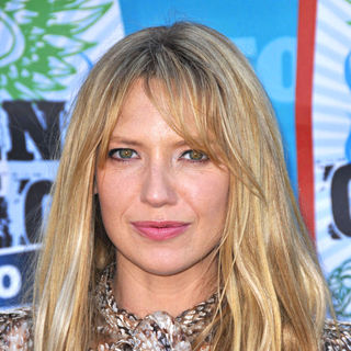 Anna Torv in The 12th Annual Teen Choice Awards 2010