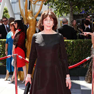 Lily Tomlin in 2010 Creative Arts Emmy Awards - Arrivals - wenn2968228