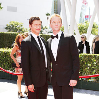 David Burtka, Neil Patrick Harris in 2010 Creative Arts Emmy Awards - Arrivals