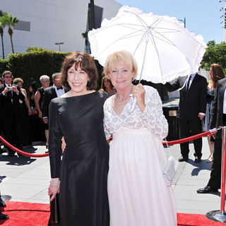 Lily Tomlin in 2010 Creative Arts Emmy Awards - Arrivals - wenn2969230